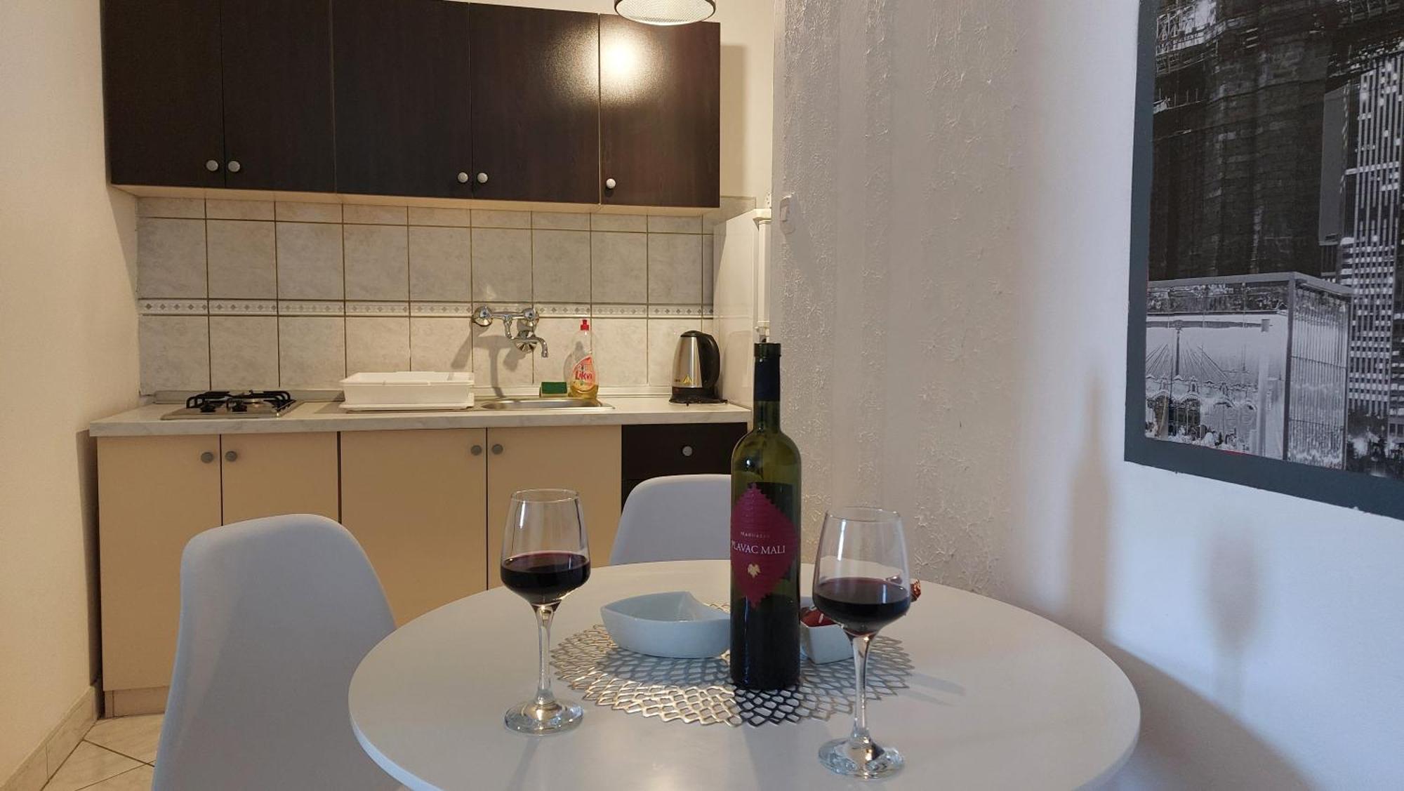 Apartment Zana Pirovac Eksteriør bilde